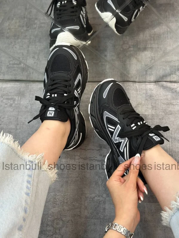 کتونی نایک تیدا