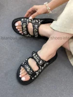 صندل دیور دوچسب