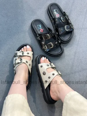 اسلیپر آسمان