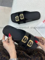 اسلیپر تیارا